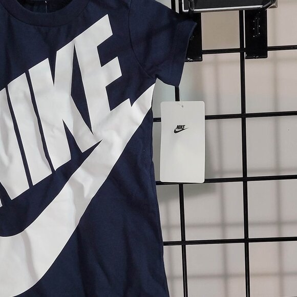 Nike Baby Onesie with Logo - Cute Athletic Outfit 9M - Picture 9 of 12